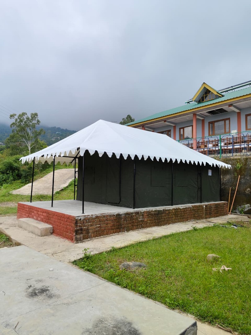 tour-listing-details-slide